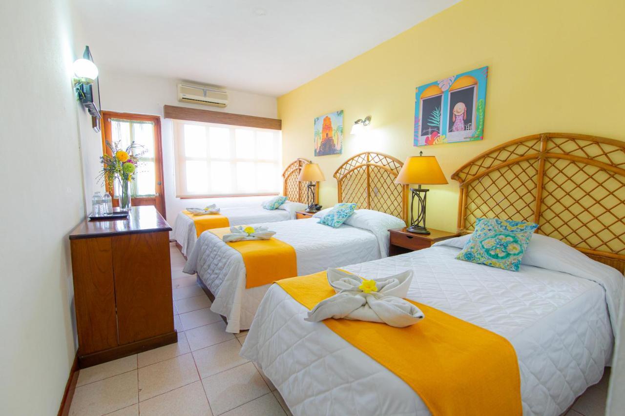 Hotel Santana Flores Extérieur photo