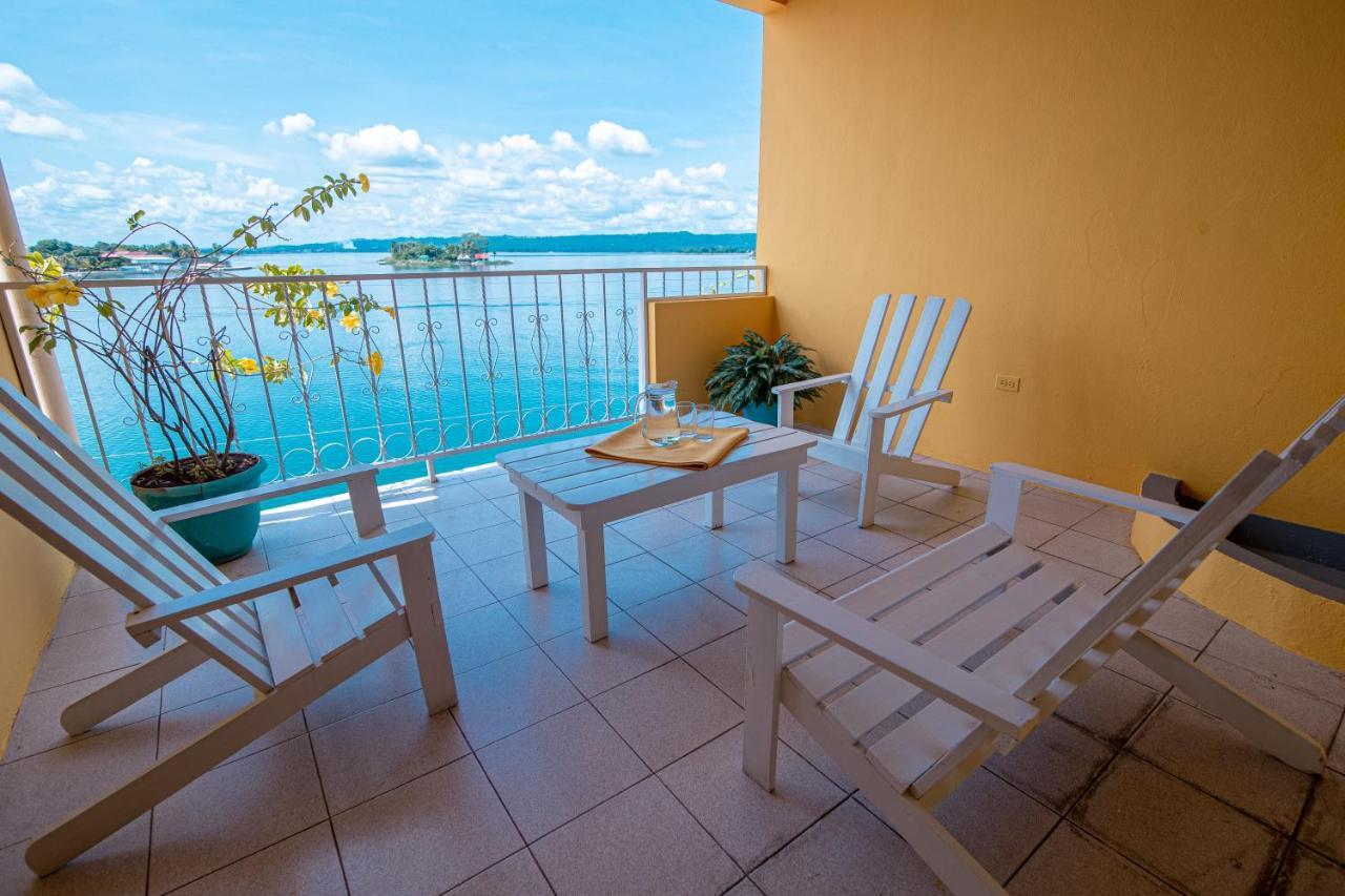 Hotel Santana Flores Extérieur photo
