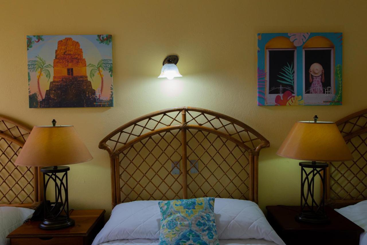 Hotel Santana Flores Extérieur photo