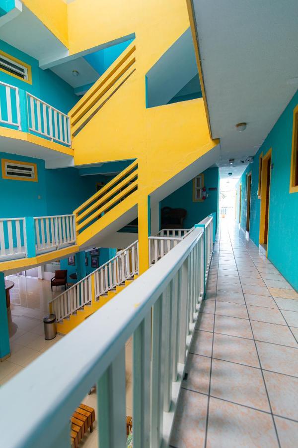 Hotel Santana Flores Extérieur photo
